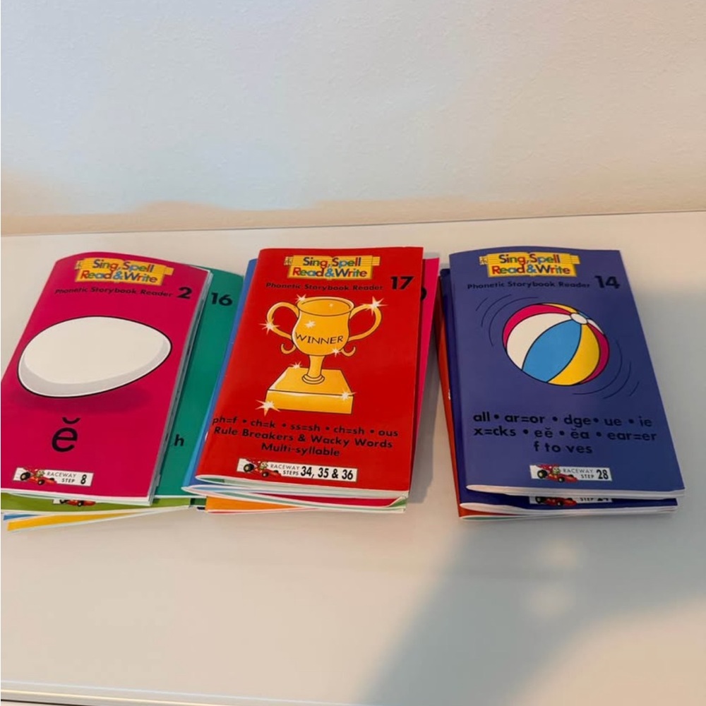 Sing, Spell, Read & Write Phonics Books Set - homeschool for learning teachers